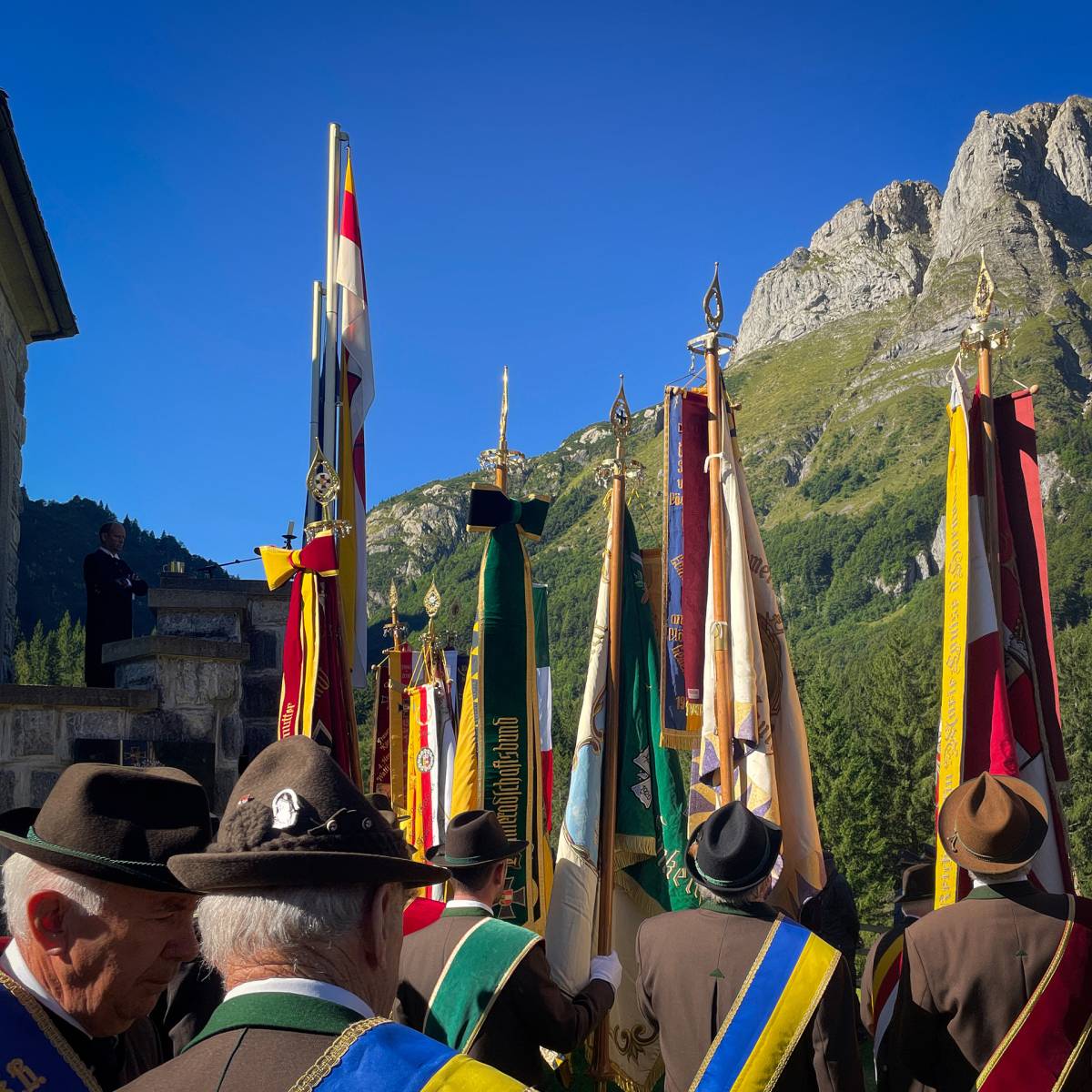 542423517_1305849058225966_4479599036144338689_n